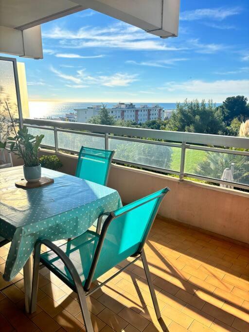 Apartment Lumineux Vue Mer, Piscine Et Tennis Nizza