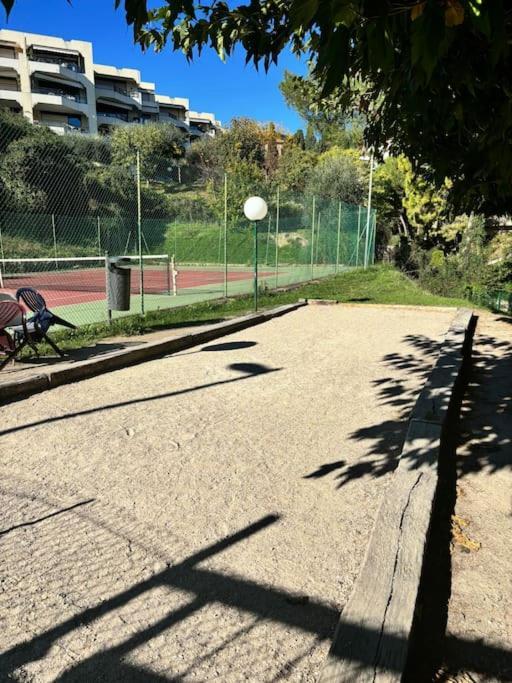 Lumineux Vue Mer, Piscine Et Tennis Appartamento